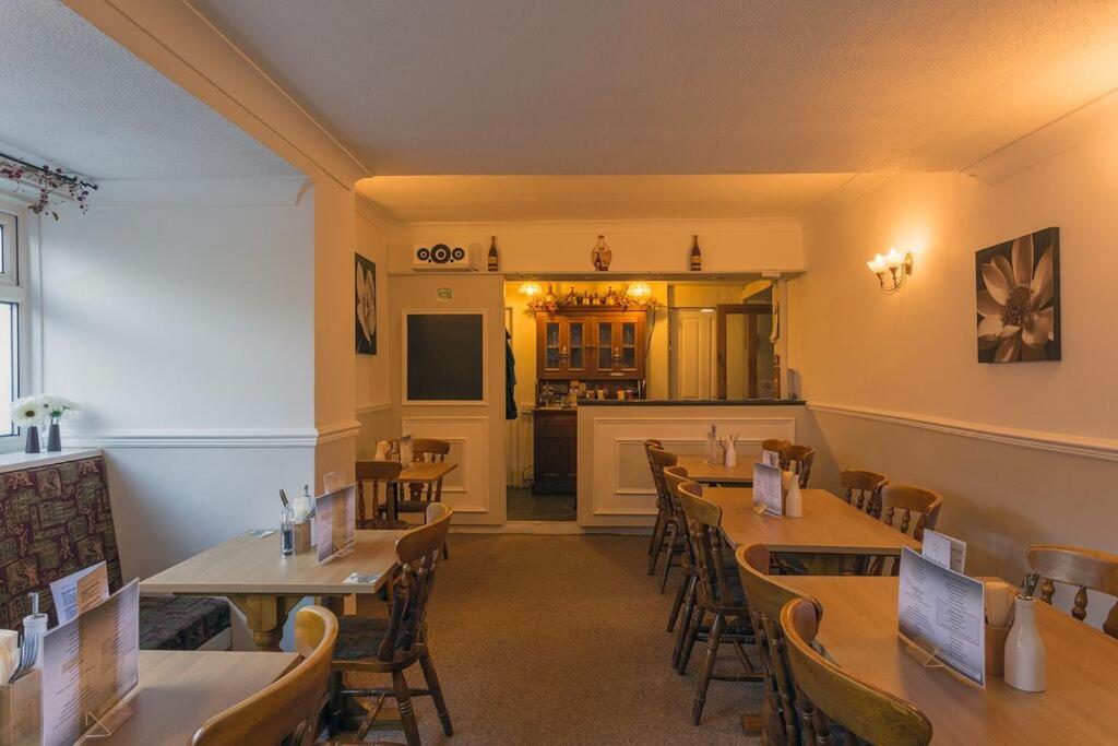 The Stork Hotel Arlecdon Bagian luar foto